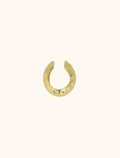 Gehamerde Earcuffs