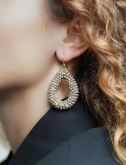 Metallic Beige Oorbellen Berry Drop L