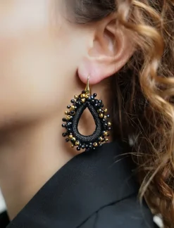 Zwarte Oorbellen Carina Urchin Drop M